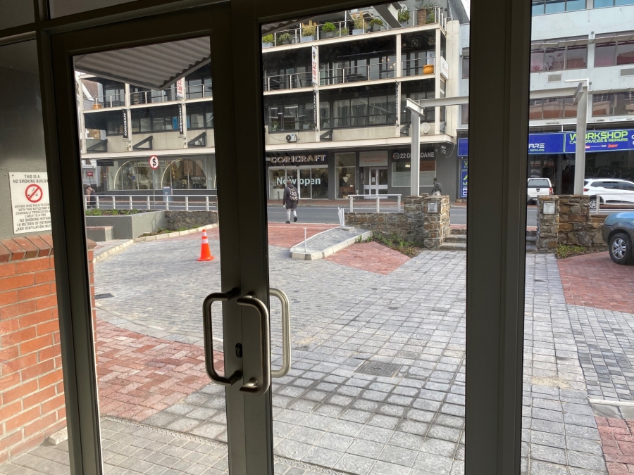 To Let Commercial Property for Rent in De Waterkant Western Cape